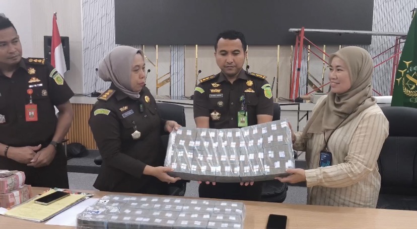 Kejari Gowa Sita Kerugian Keuangan Negara Rp 13 Miliar Lebih dalam Kasus Korupsi Dana BOS SMPN 1 Pallangga