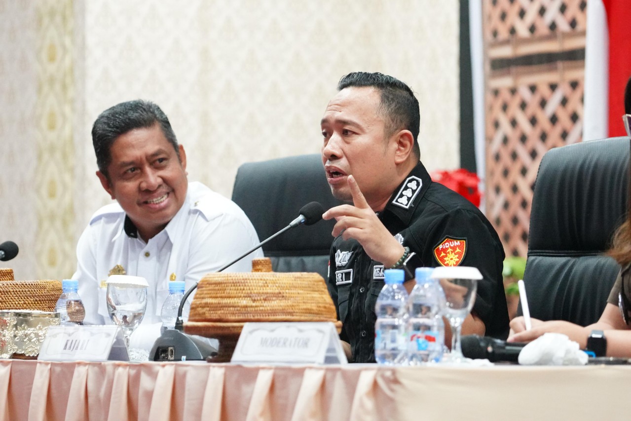 Kajari Kepulauan Selayar Gelar Sosialisasi Hukum Anti Korupsi Bersama Kepala OPD dalam Rangka Peringatan Hakordia 2025