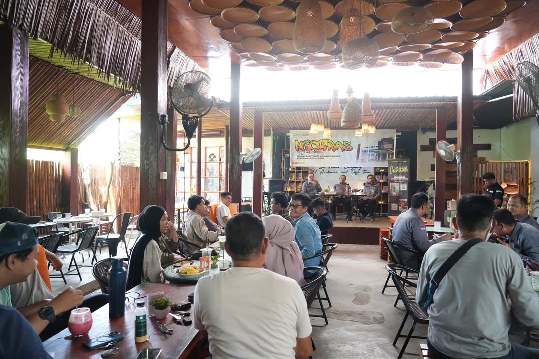 Ngobrol Santai ngobras) bersama Media Cetak Media Online dan Wartawan