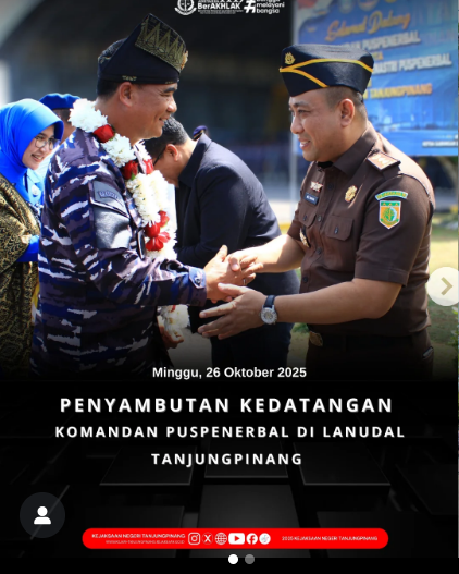 Penyambutan Kedatangan Komandan Puspenerbal