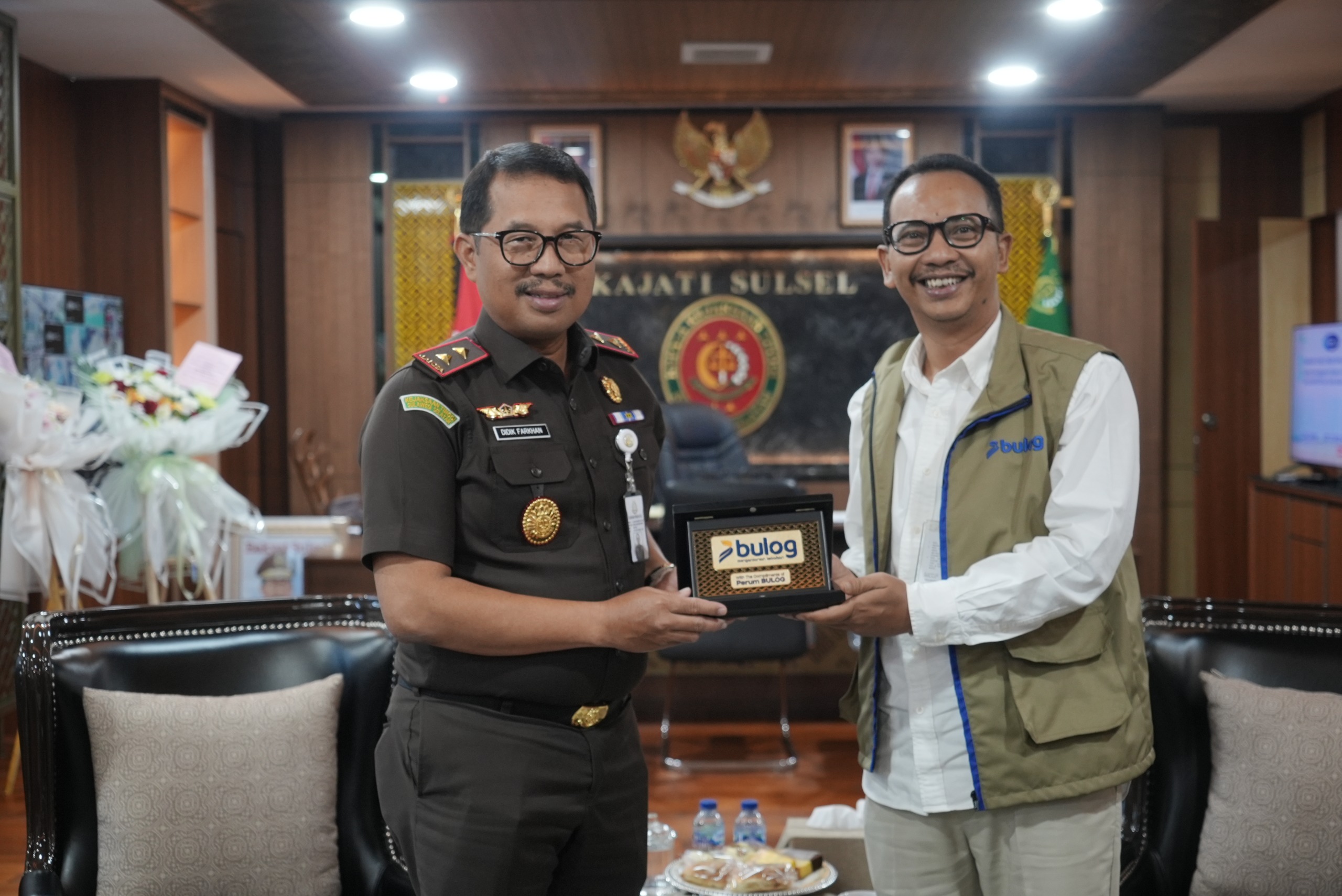 Kajati Sulsel Didik Farkhan Siap Dukung Ketahanan Pangan Percepat Proses Pinjam Pakai Gudang Sitaan untuk Bulog