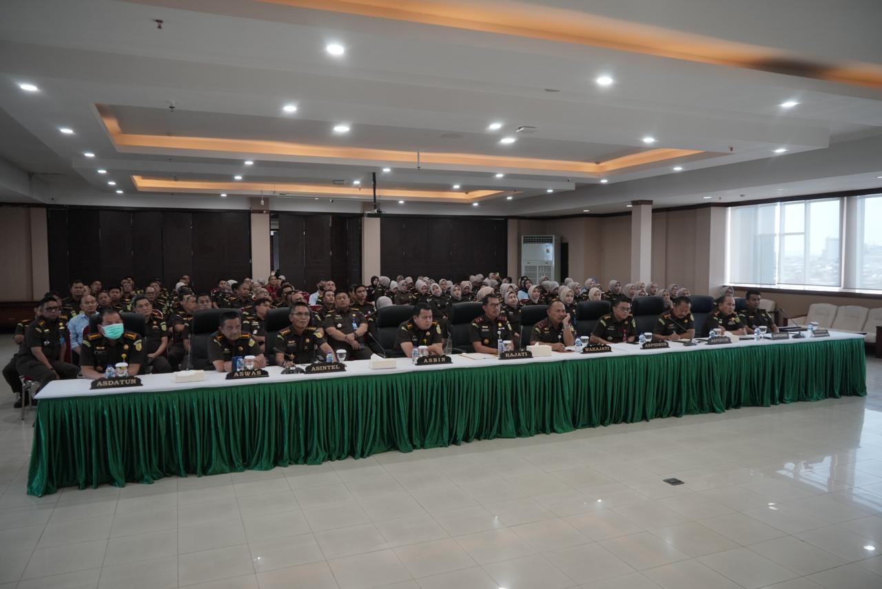 Rilis Akhir Tahun 2025 Kejati Sulsel Eksekusi Ribuan Perkara Selesaikan 162 RJ dan Selamatkan Triliunan Rupiah Uang Serta Aset Negara