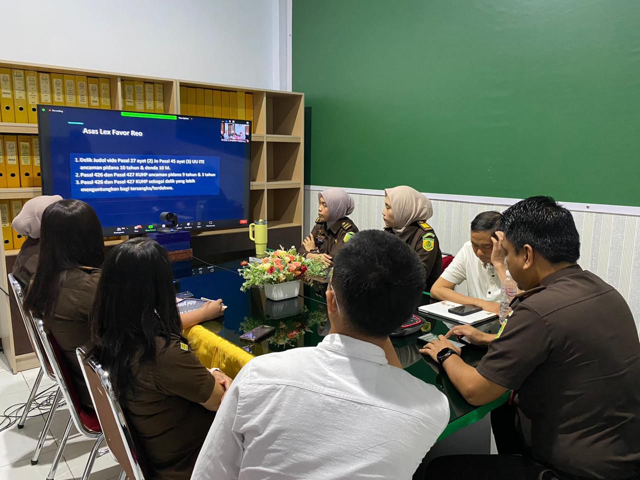 Pengarahan dan Coaching Clinic Jaksa Agung Muda Tindak Pidana Umum Terkait penanganan perkara judi online