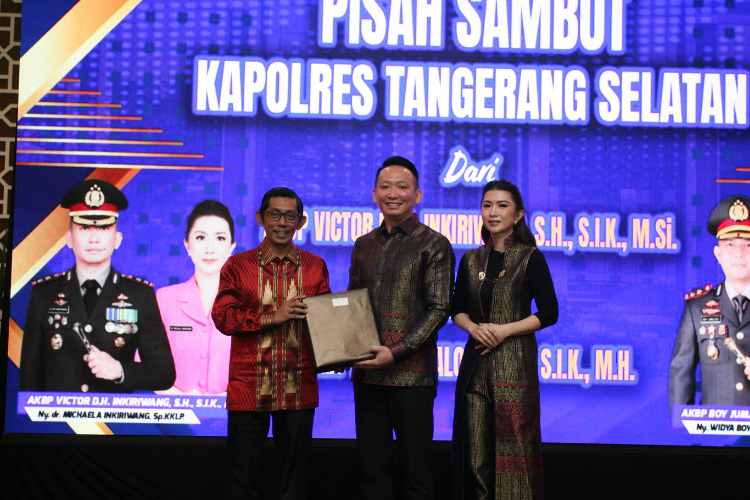 Perkuat Sinergi Kajari Tangerang Selatan Hadiri Pisah Sambut Kapolres