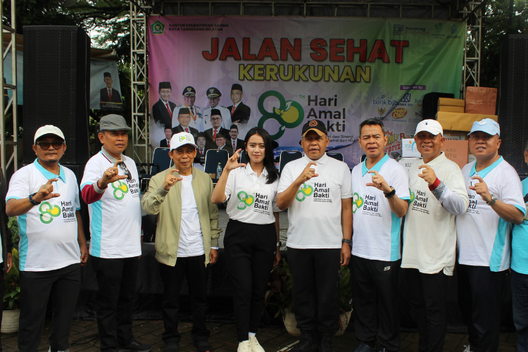 Kejari Tangsel hadir dalam Puncak Peringatan Amal Bakti ke-80 Kementerian Agama Tangerang Selatan