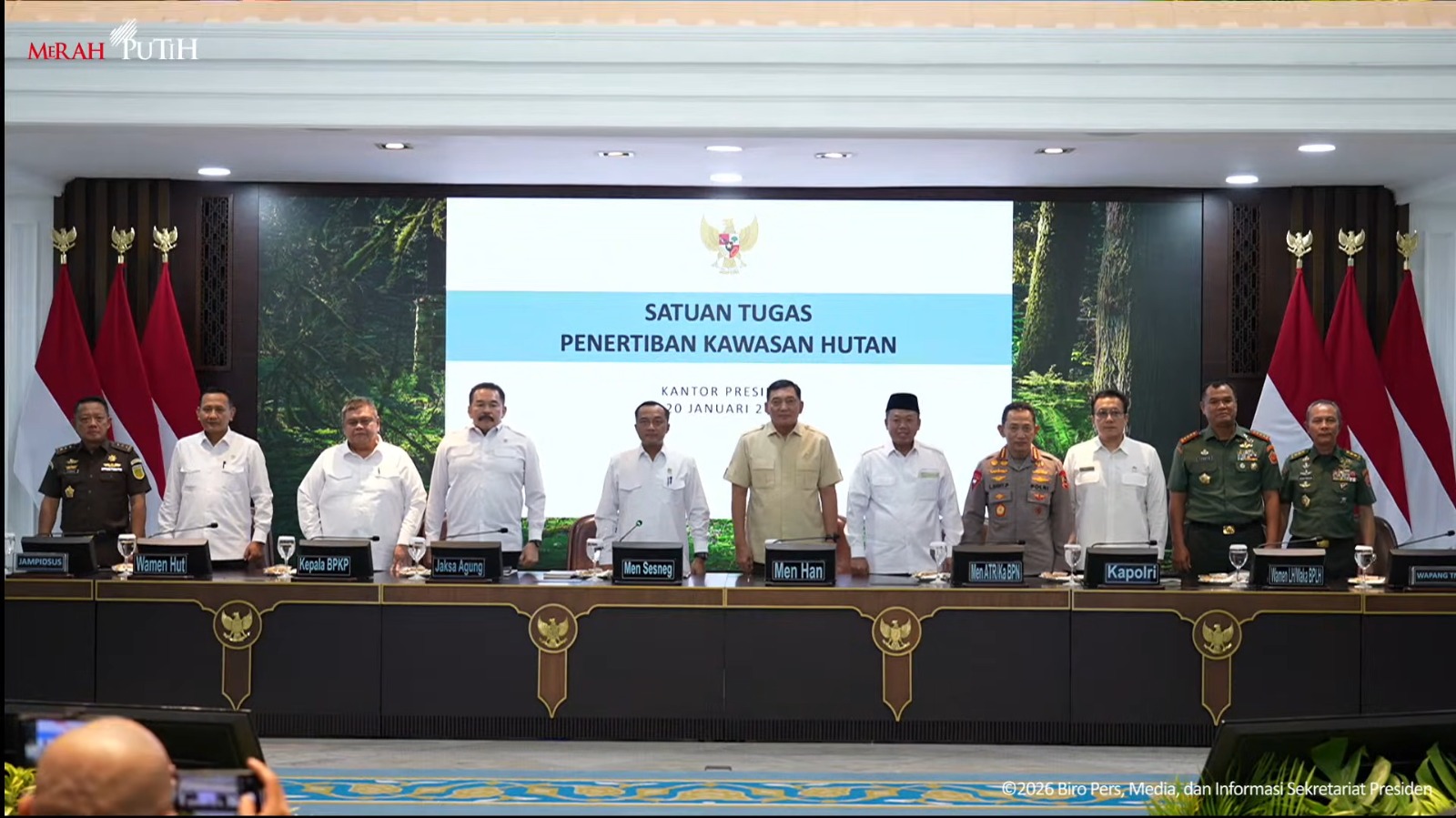 Satu Tahun Satgas PKH Pemerintah Berhasil Tertibkan  Kegiatan Ekonomi Berbasis Sumber Daya Alam