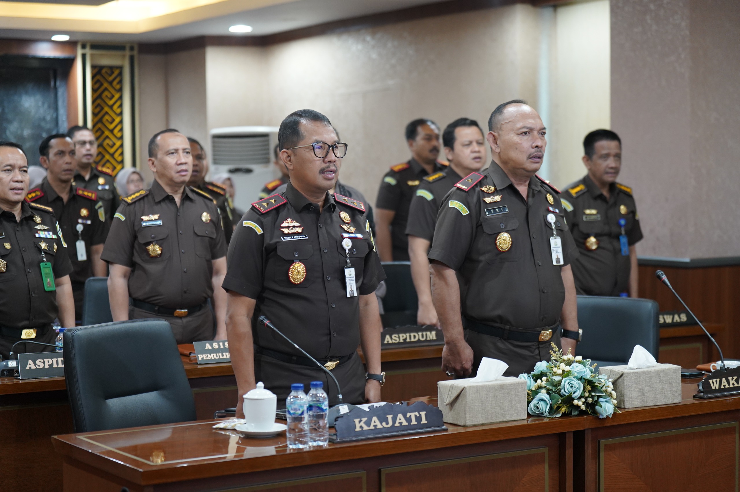 Kajati Sulsel Ikuti Monev Laporan Kinerja Triwulan IV 2025  Tekankan Integritas SDM dan Anggaran Berbasis Kinerja