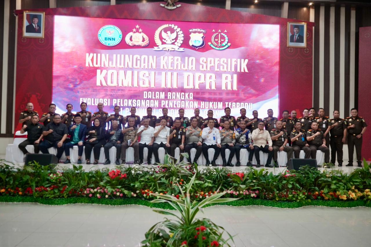 Kejati Sulsel Tegaskan Komitmen Penegakan Hukum Berkualitas dan Independen di Hadapan Komisi III DPR RI