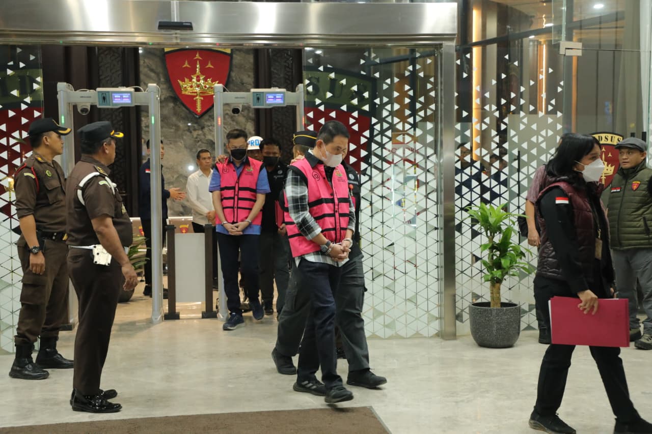 11 Orang Ditetapkan Sebagai Tersangka dalam Perkara Ekspor CPO dan Turunannya  POME) Periode 2022-2024