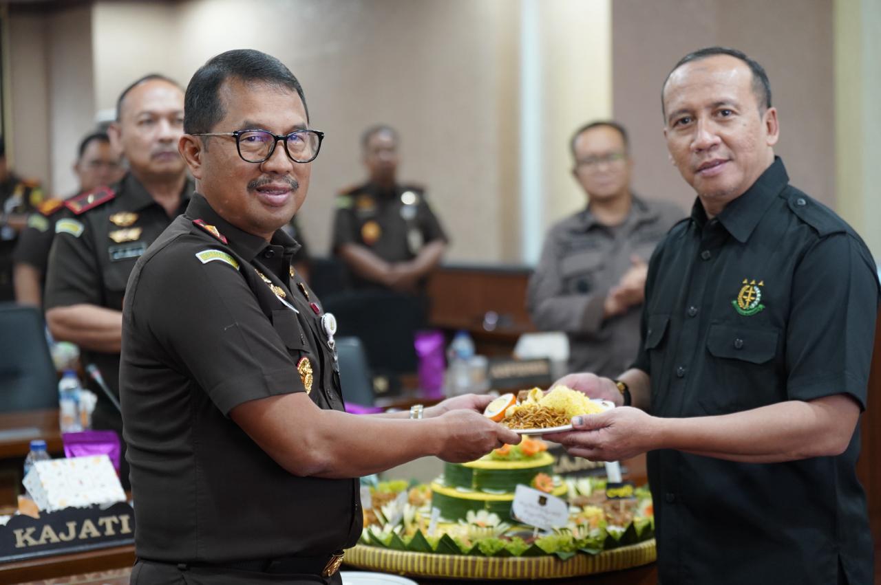 Peringati Hari Lahir Ke-2 Badan Pemulihan Aset Kajati Sulsel Simak Arahan Strategis Jaksa Agung Terkait Optimalisasi Kerugian Negara