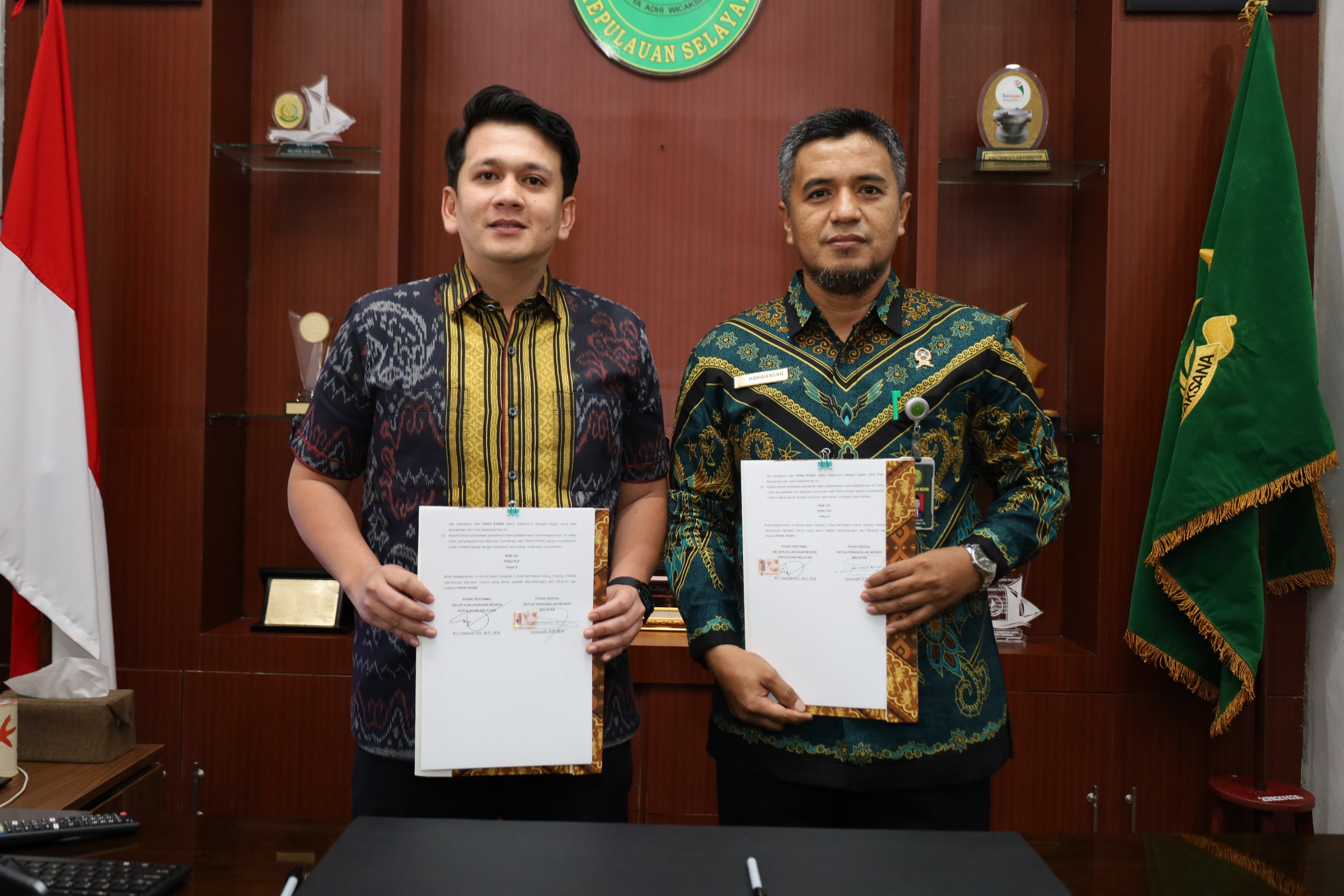 Penandatanganan Nota Kesepahaman tentang Pelayanan Saksi Prima antara Kejari Kepulauan Selayar dan Pengadilan Negeri Selayar