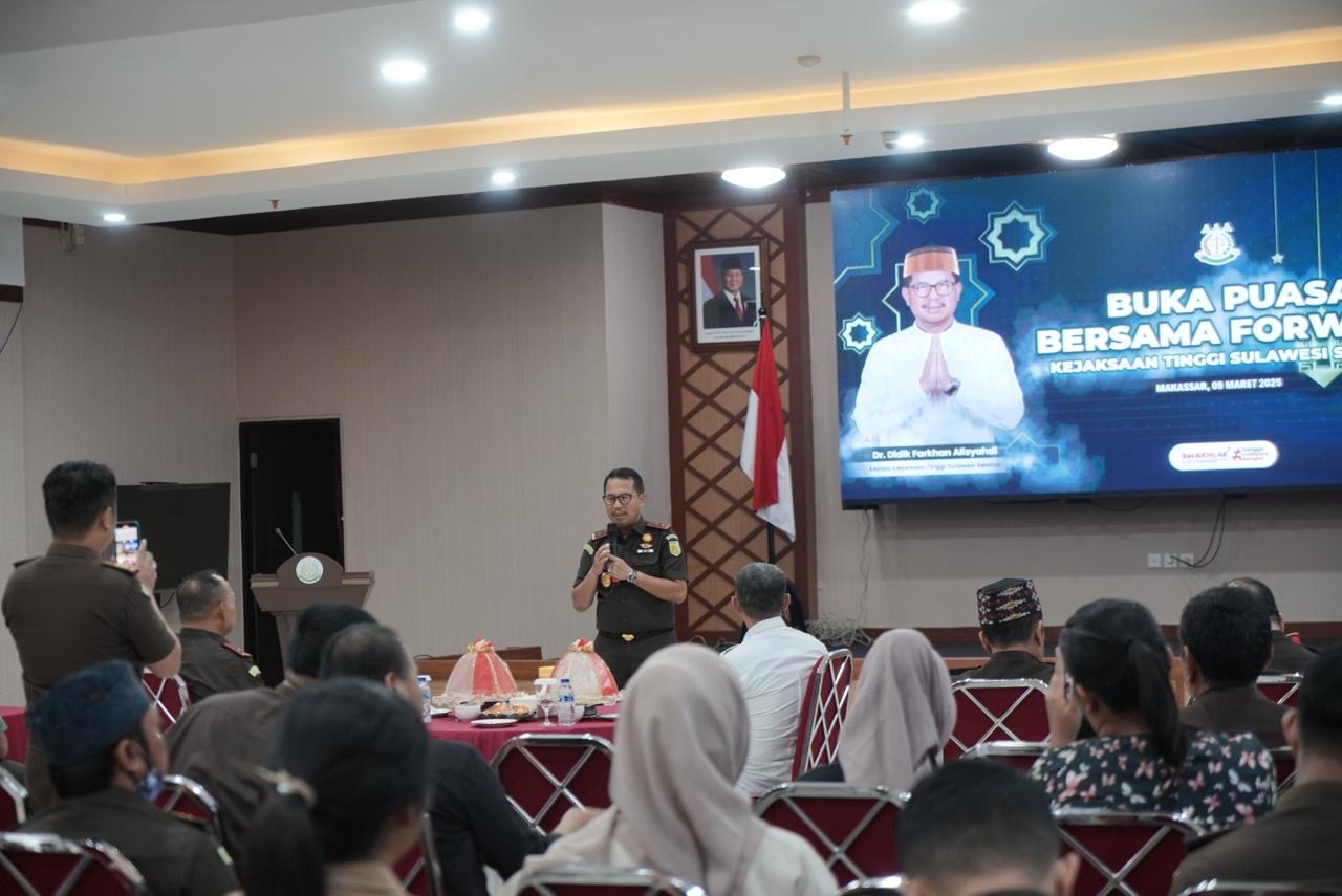 Pererat Silaturahmi dan Kemitraan Strategis Kejati Sulsel Gelar Buka Puasa Bersama FORWAKA