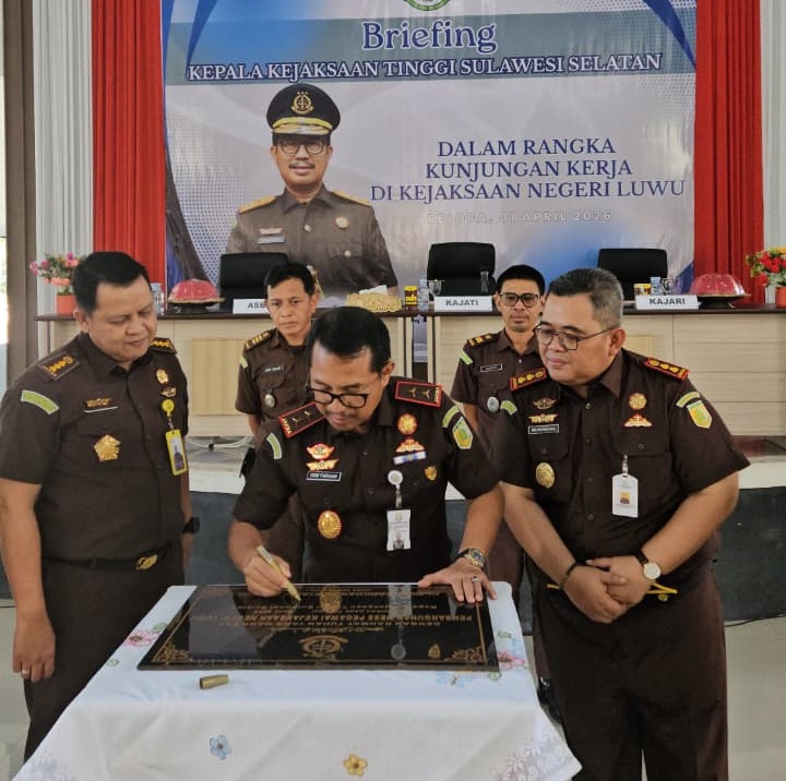 Kajati Sulsel Didik Farkhan Resmikan Mess Pegawai Kejari Luwu Wujudkan Program 100 Persen Zero Indekos