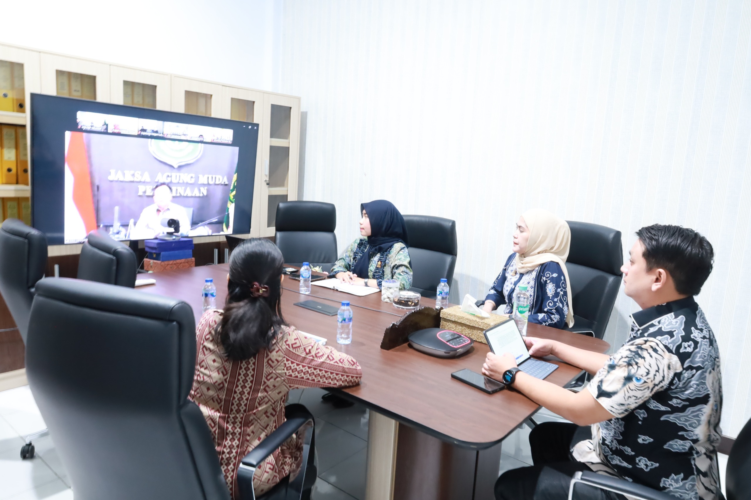 Video Conference Sosialisasi Surat Edaran tentang Pelaksanaan Tugas Kedinasan bagi Aparatur Sipil Negara  di Lingkungan Kejaksaan Republik Indonesia