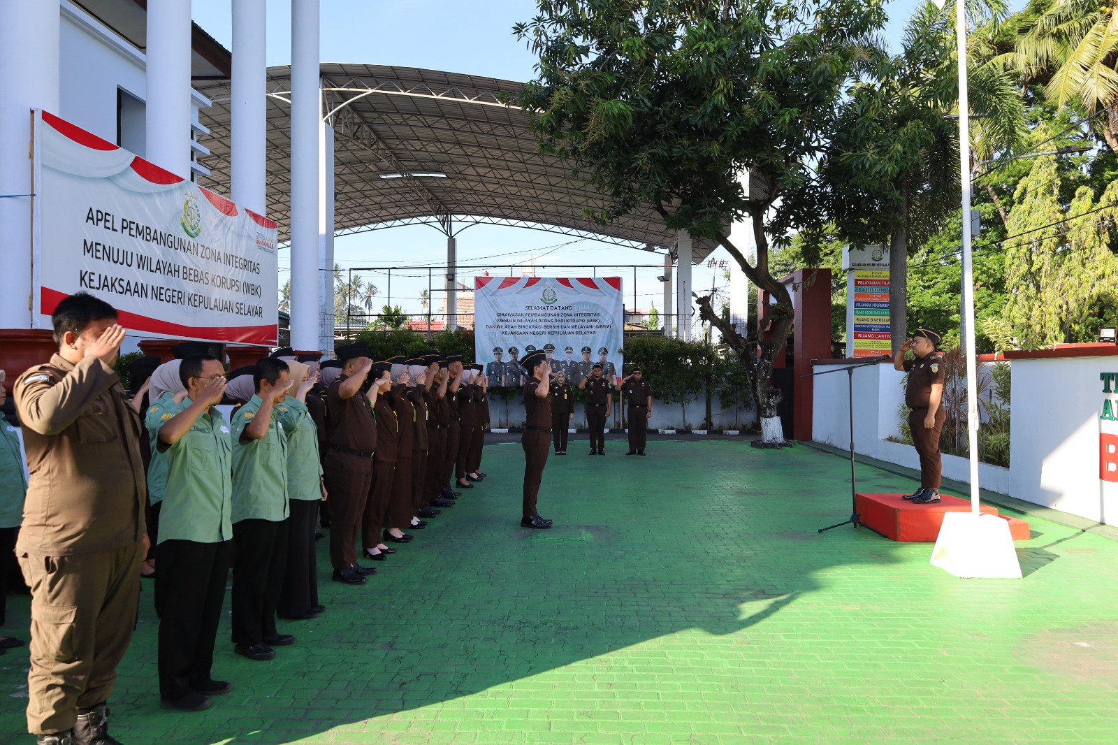 Kasi Pidum Kejari Kepulauan Selayar Pimpin Apel Pagi Tekankan Profesionalitas dan Kedisiplinan