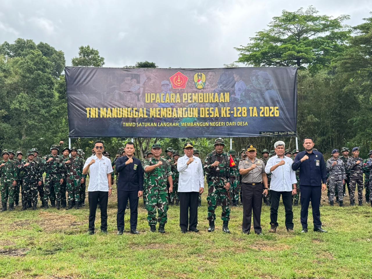 Kasubsi Pertimbangan Hukum Kejari Kepulauan Selayar Hadiri Upacara Pembukaan TNI Manunggal Membangun Desa Ke 128 TA 2026