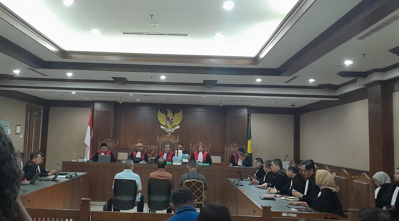 Tuntutan JPU Terhadap 3 Terdakwa Perkara Korupsi Tata Kelola Pertamina Jilid II