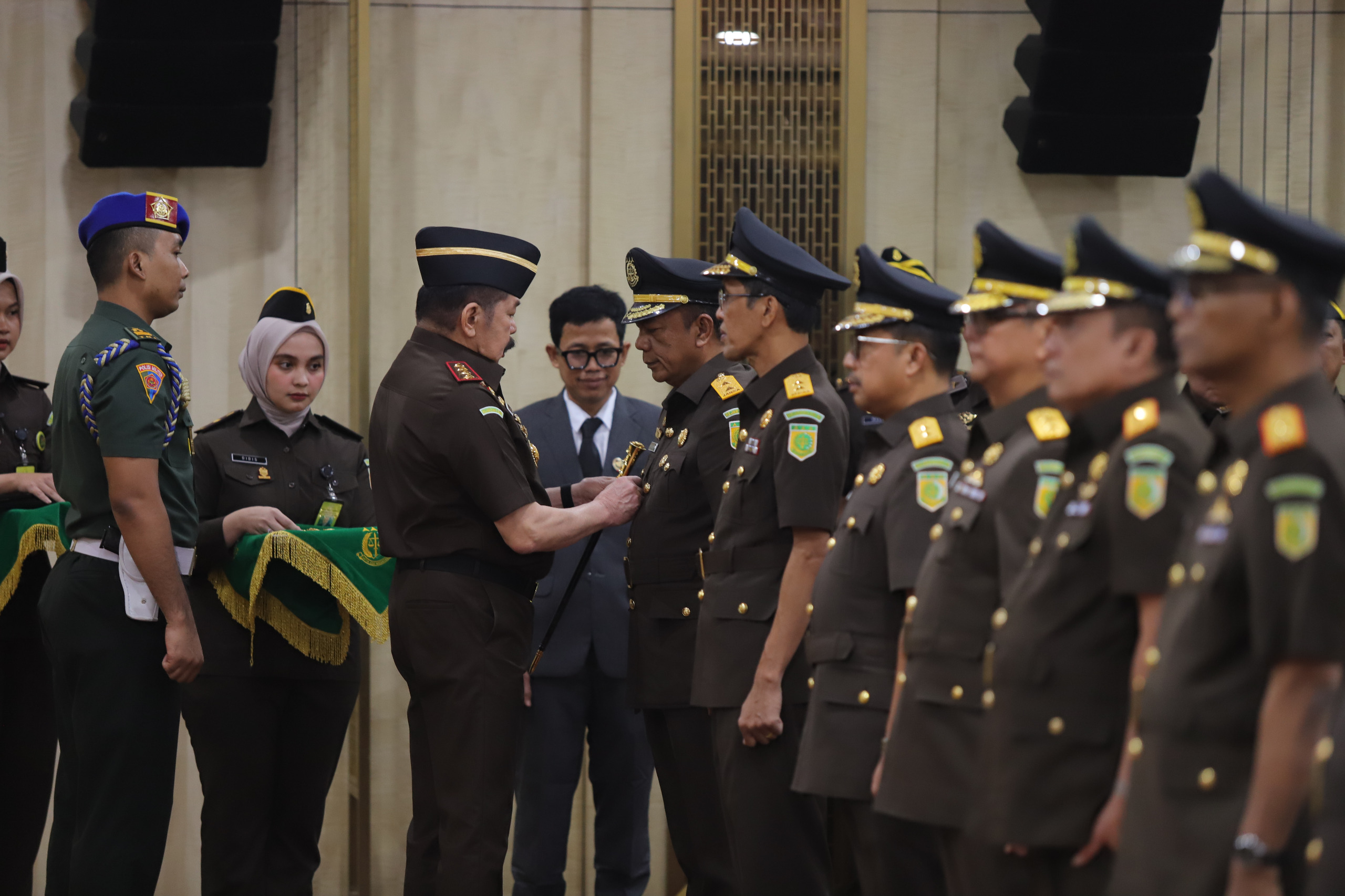 Jaksa Agung Lantik  Kepala Kejaksaan Tinggi dan Pejabat Eselon II di Kejaksaan Agung