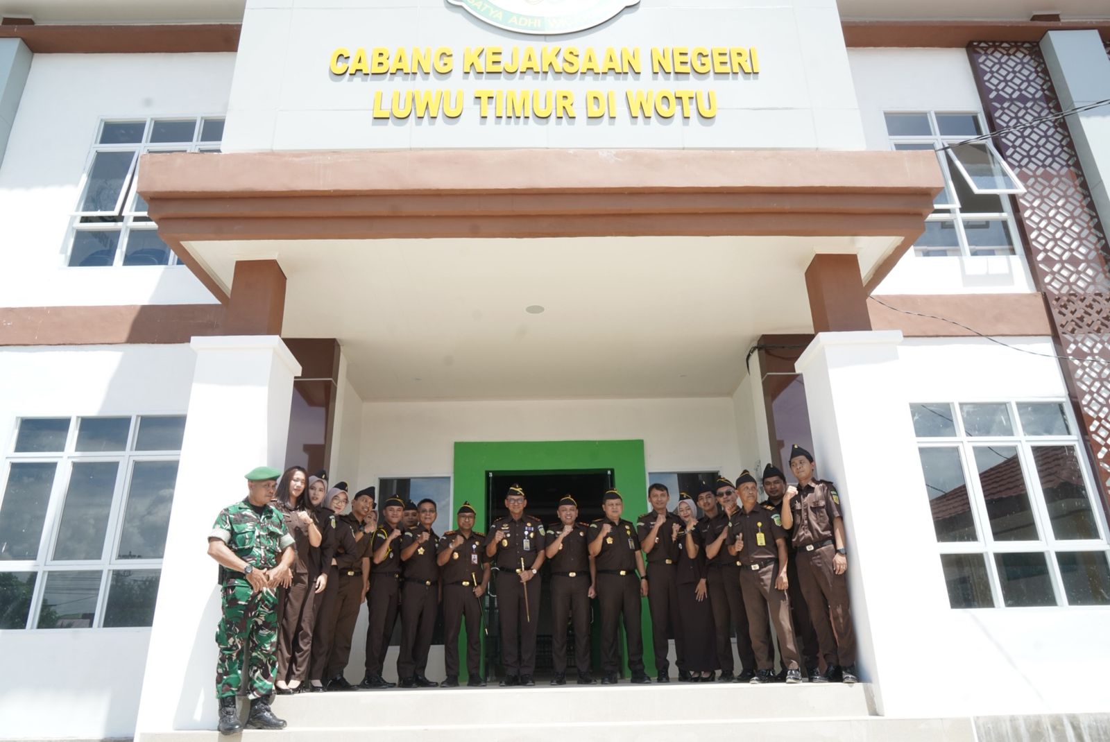 Kajati Sulsel Tinjau Pembangunan Kantor Cabjari Wotu, Apresiasi Hibah Tanah dan Gedung dari Pemkab Luwu Timur