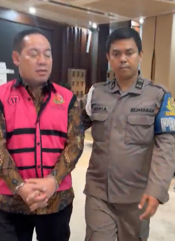 Tim Penyidik Tetapkan 4 Orang Tersangka Perkara Penyimpangan IUP  di Kalimantan Barat