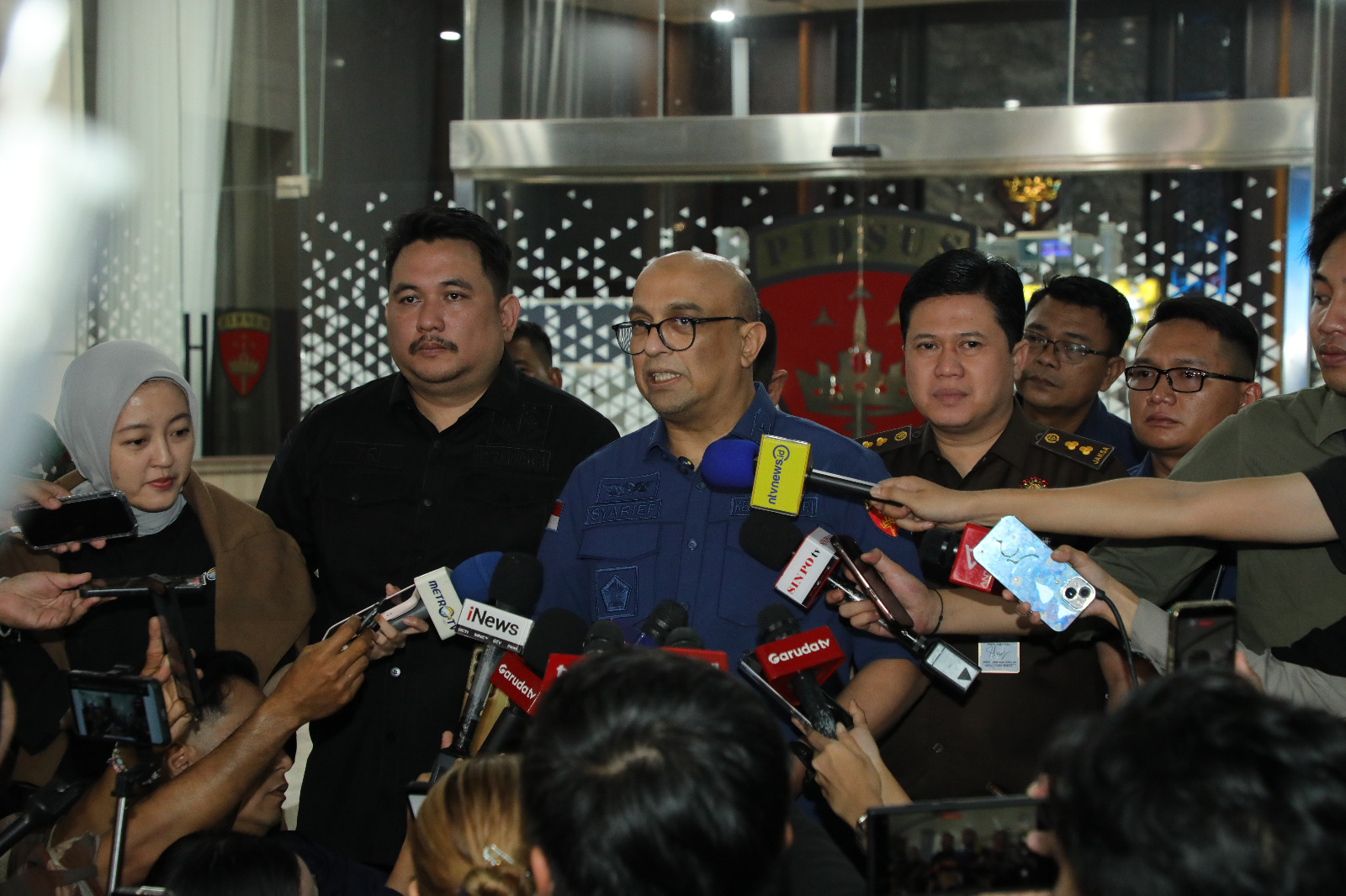 Tim Penyidik Tetapkan  Tersangka SDT Komisaris PT QSS Perkara Penyimpangan Pertambangan  di Kalimantan Barat
