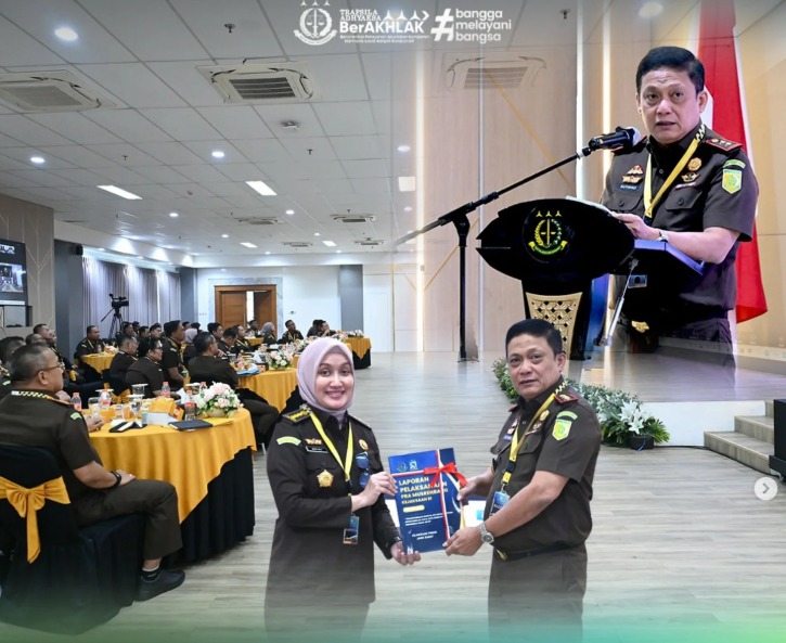 Kajati Jabar Dr Sutikno SH MH secara resmi membuka Rapat Pra Musyawarah Perencanaan dan Pembangunan Pra Musrenbang) Kejaksaan Tinggi Jawa Barat Tahun 2026