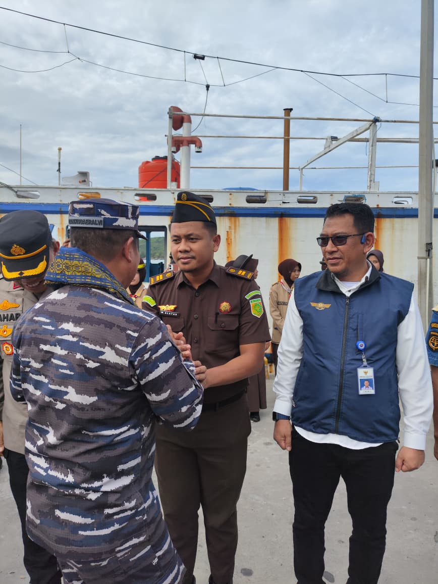 Penjemputan Dankodaeral VI Makassar di Kabupaten Kepulauan Selayar