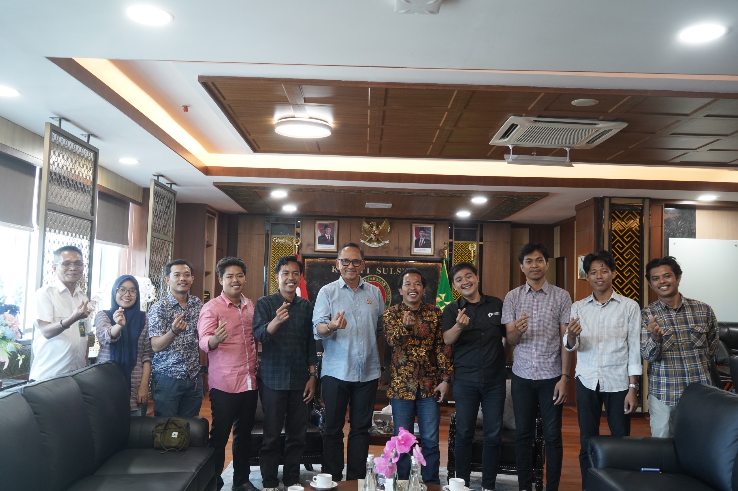 Terima Audiensi BPL HMI Sulsel Kajati Sulsel Siap Dukung Penguatan Wawasan Hukum Mahasiswa
