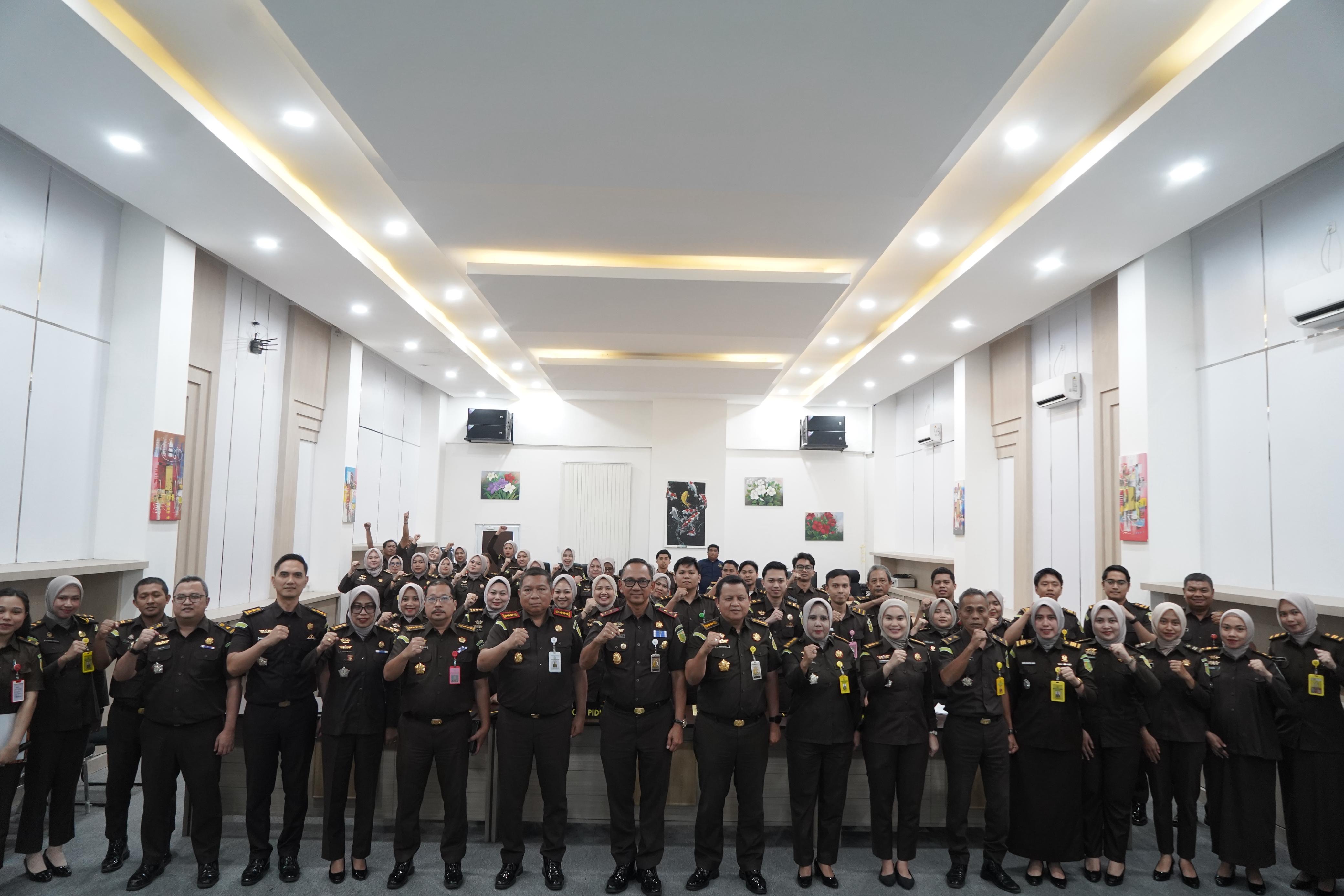 Kunker ke Kejari Gowa Kajati Sulsel Dorong Digitalisasi Arsip dan Persiapan Menuju Predikat WBK