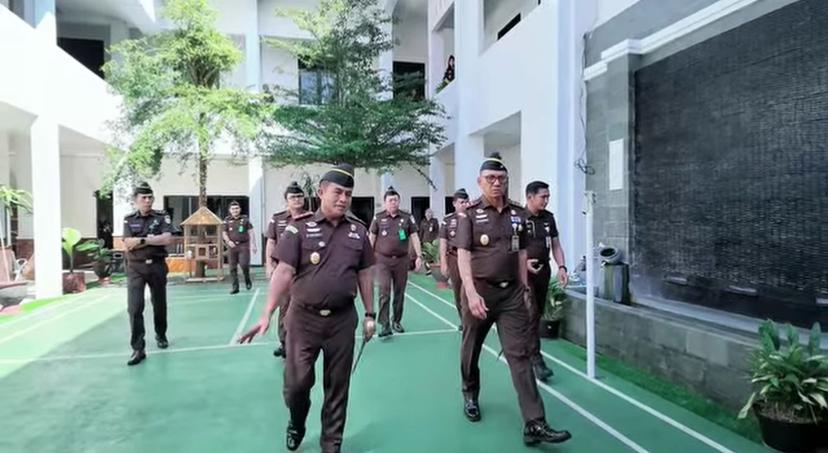 Kajati Sulsel Sila Pulungan Kunjungan Kerja di Kejari Maros Guna Evaluasi dan Akselerasi Program Kerja
