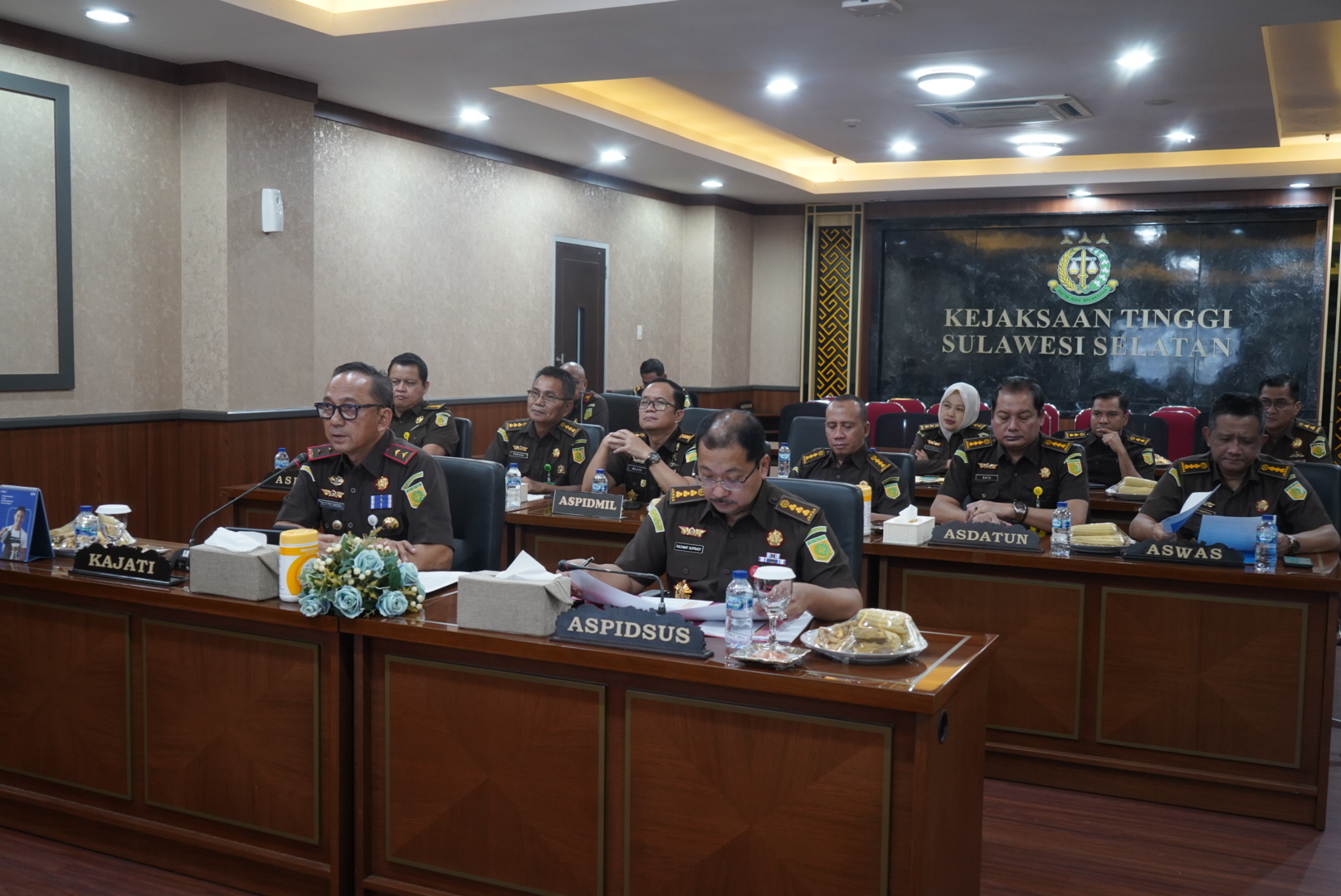 Pimpin Rapat Monev Daring Kajati Sulsel Sila Pulungan Minta Akselerasi Kinerja dan Jaga Integritas