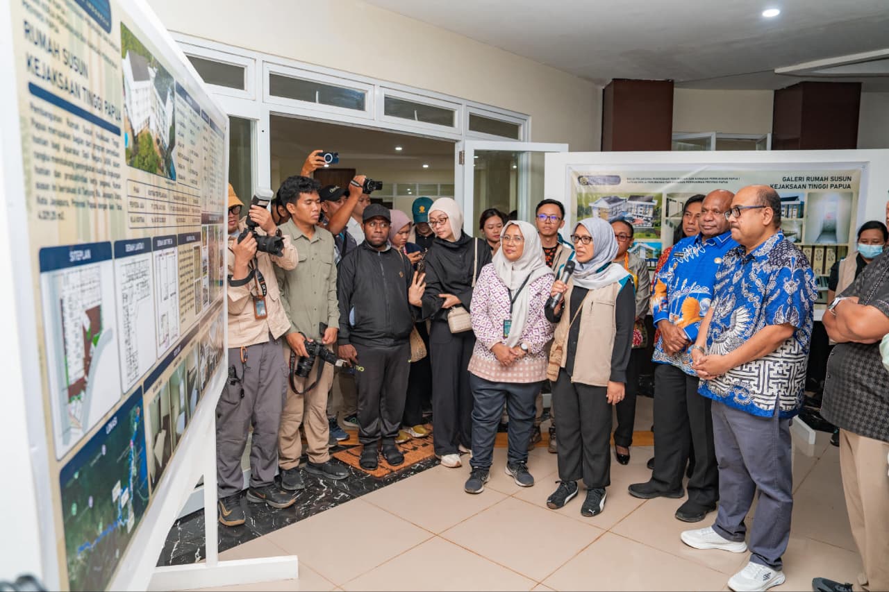 Kementerian PKP Bersama Kejaksaan Tinggi Papua dan Pemprov Papua Tinjau Kesiapan Rumah Susun ASN Kejati Papua