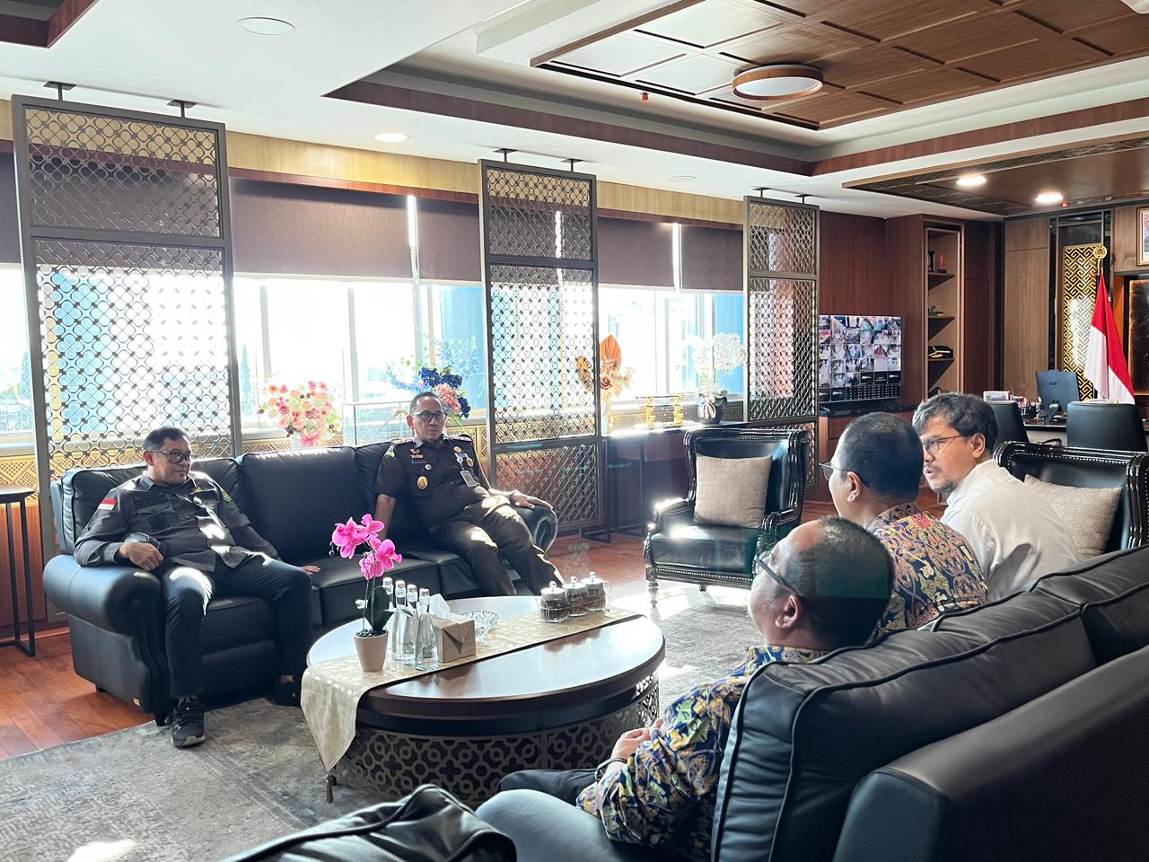 Kawal Proyek Infrastruktur Kajati Sulsel Sila Pulungan Terima Kunjungan Tiga Balai Kementerian PU