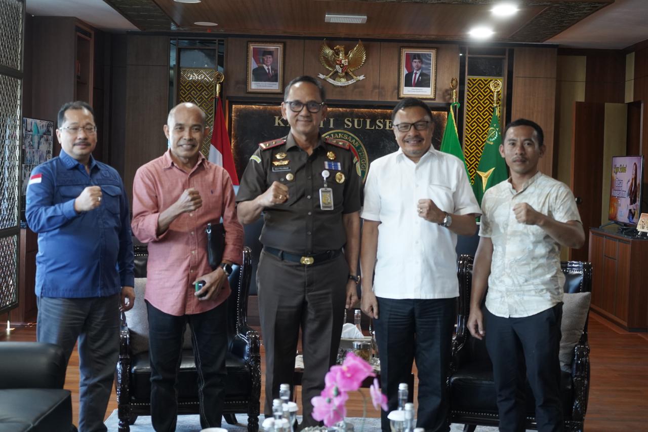 Kajati Sulsel Sila Pulungan Terima Audiensi KKT Jeneponto Sinergikan Peran Paguyuban dan Penegak Hukum