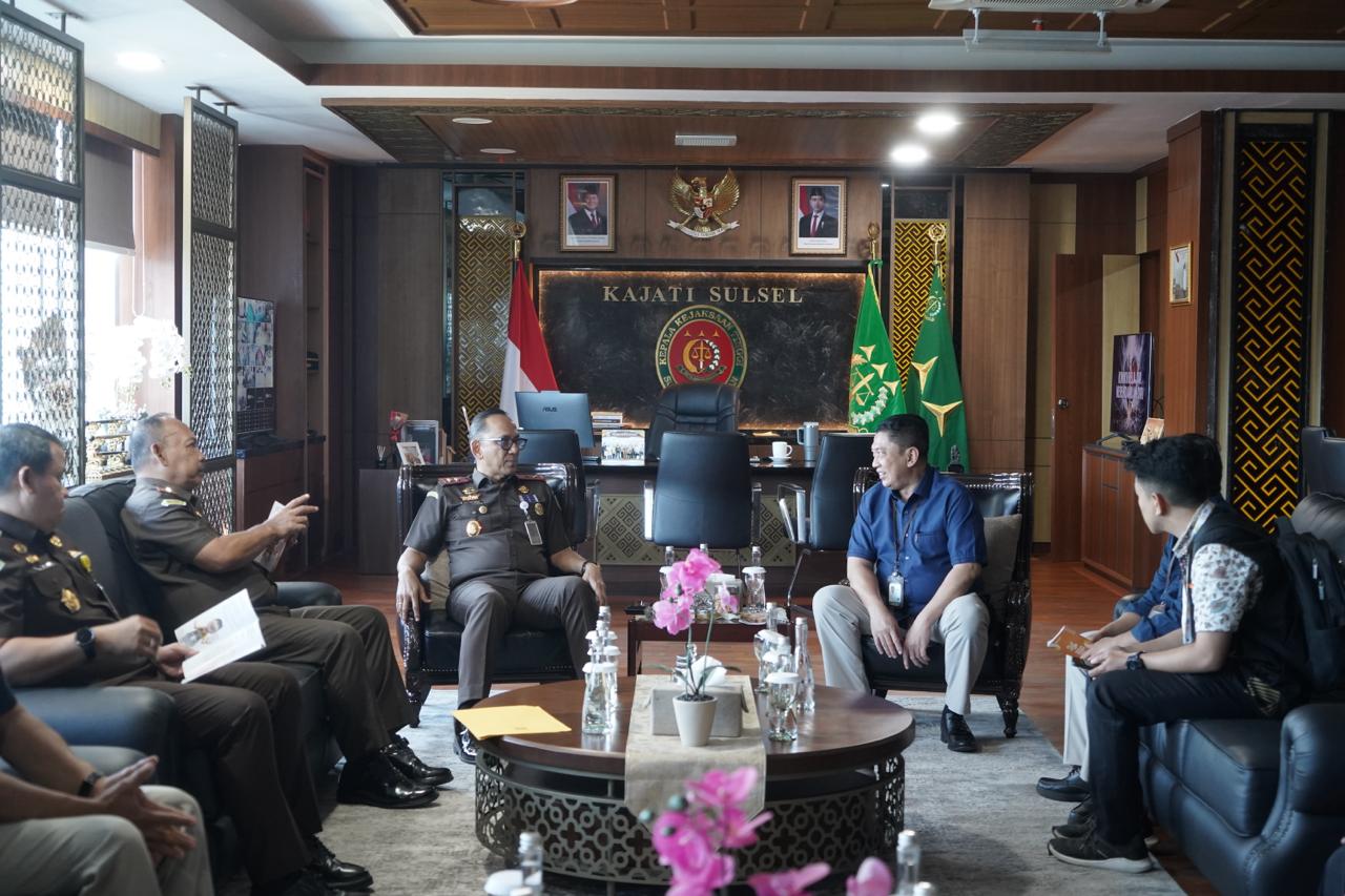Terima Kunjungan Kepala BPS Kajati Sulsel Sila Pulungan Dukung Penuh Pelaksanaan Sensus Ekonomi 2026
