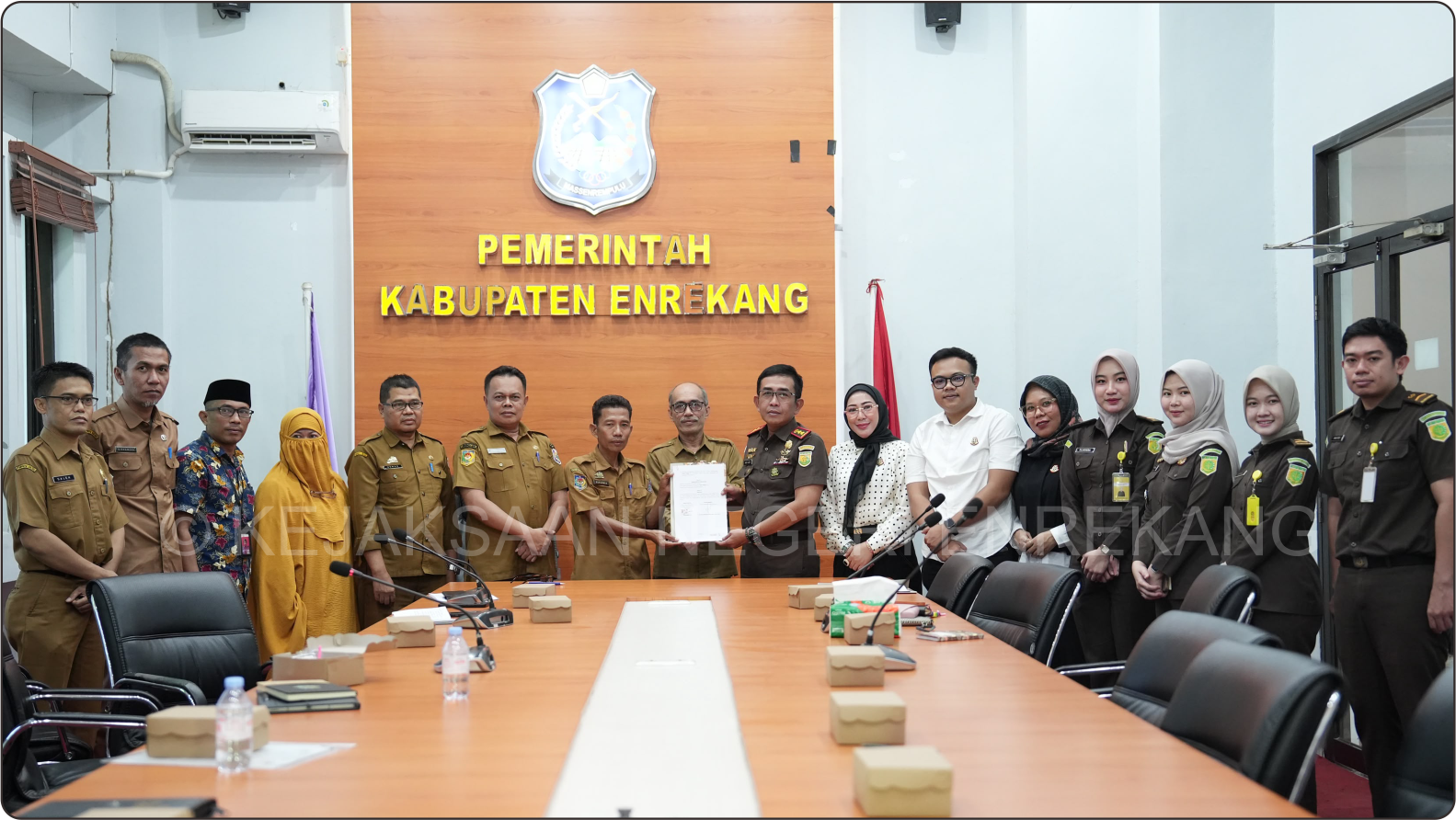 PERJANJIAN KERJA SAMA ANTARA KEJAKSAAN NEGERI ENREKANG DENGAN DINAS PERKIMTAN KABUPATEN ENREKANG TENTANG PENDAMPINGAN PELAKSANAAN KEGIATAN FOTO TEGAK MENGGUNAKAN DRONE TA 2026