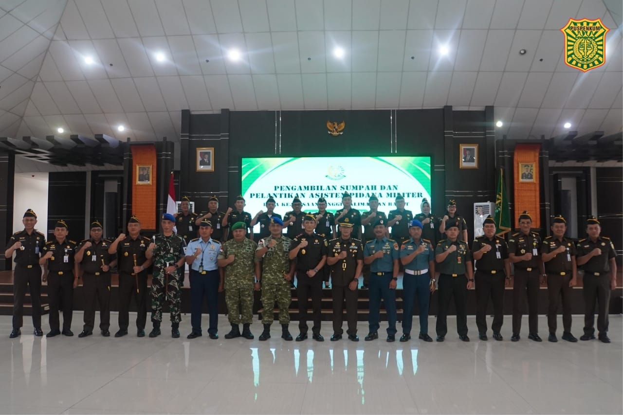 Kajati Kalbar Lantik dan Ambil Sumpah Aspidmil Baru serta Perkuat Sinergi Penegakan Hukum Militer dan Sipil