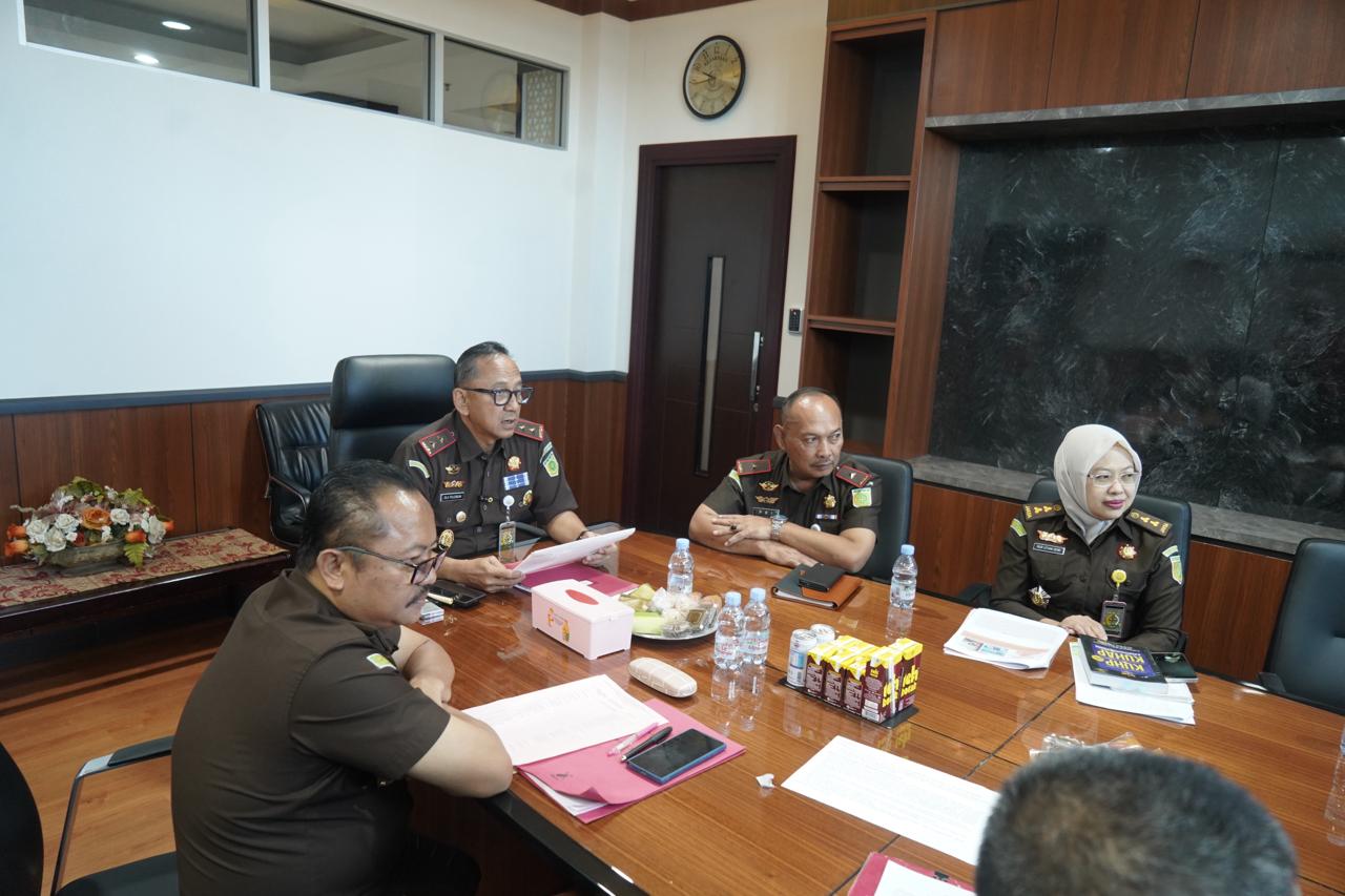Kedepankan Hati Nurani Kajati Sulsel Setujui RJ Kasus Penganiayaan Ibu 7 Anak di Cabjari Pelabuhan Makassar