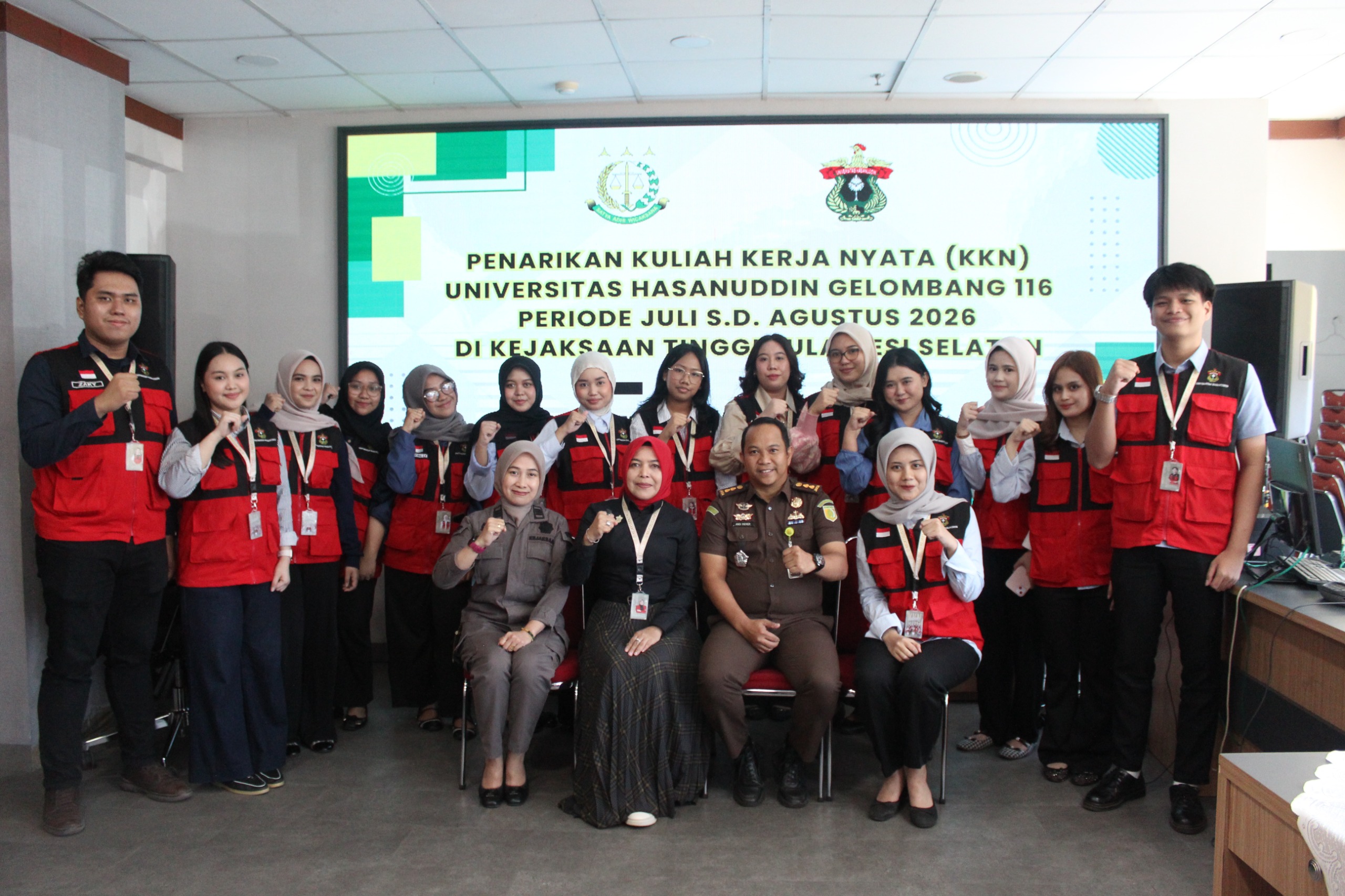 Tuntaskan Masa Pengabdian Mahasiswa KKN Tematik Hukum Unhas Resmi Ditarik dari Kejaksaan Tinggi Sulawesi Selatan
