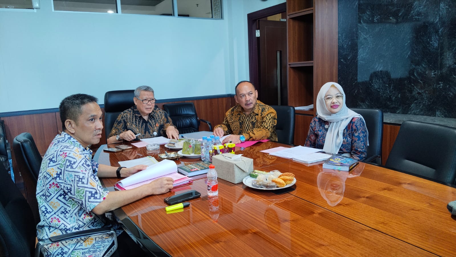 Dimaafkan Korban Pemilik Tablet Tersangka Tulang Punggung 5 Adik di Tana Toraja Bebas Lewat Keadilan Restoratif Kejati Sulsel