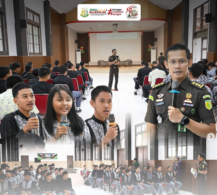 Jaksa Masuk Sekolah Kejati Jawa Barat Berikan Edukasi dan Kesadaran Hukum kepada Pelajar SMK Negeri 2 Bandung