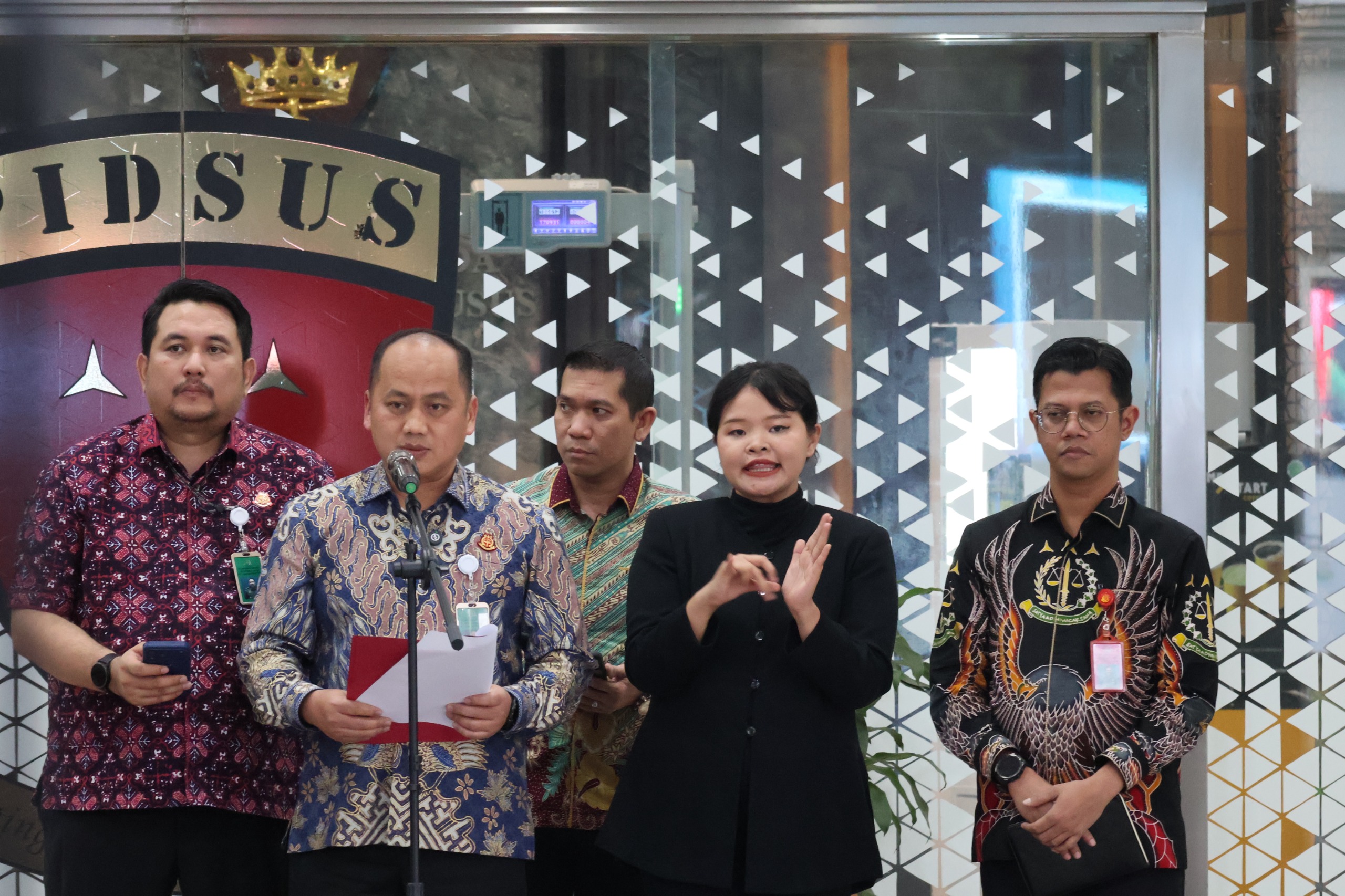 Tim Penyidik JAM PIDSUS Periksa 4 Orang Saksi  Terkait Perkara Tambang Batubara PT CCM
