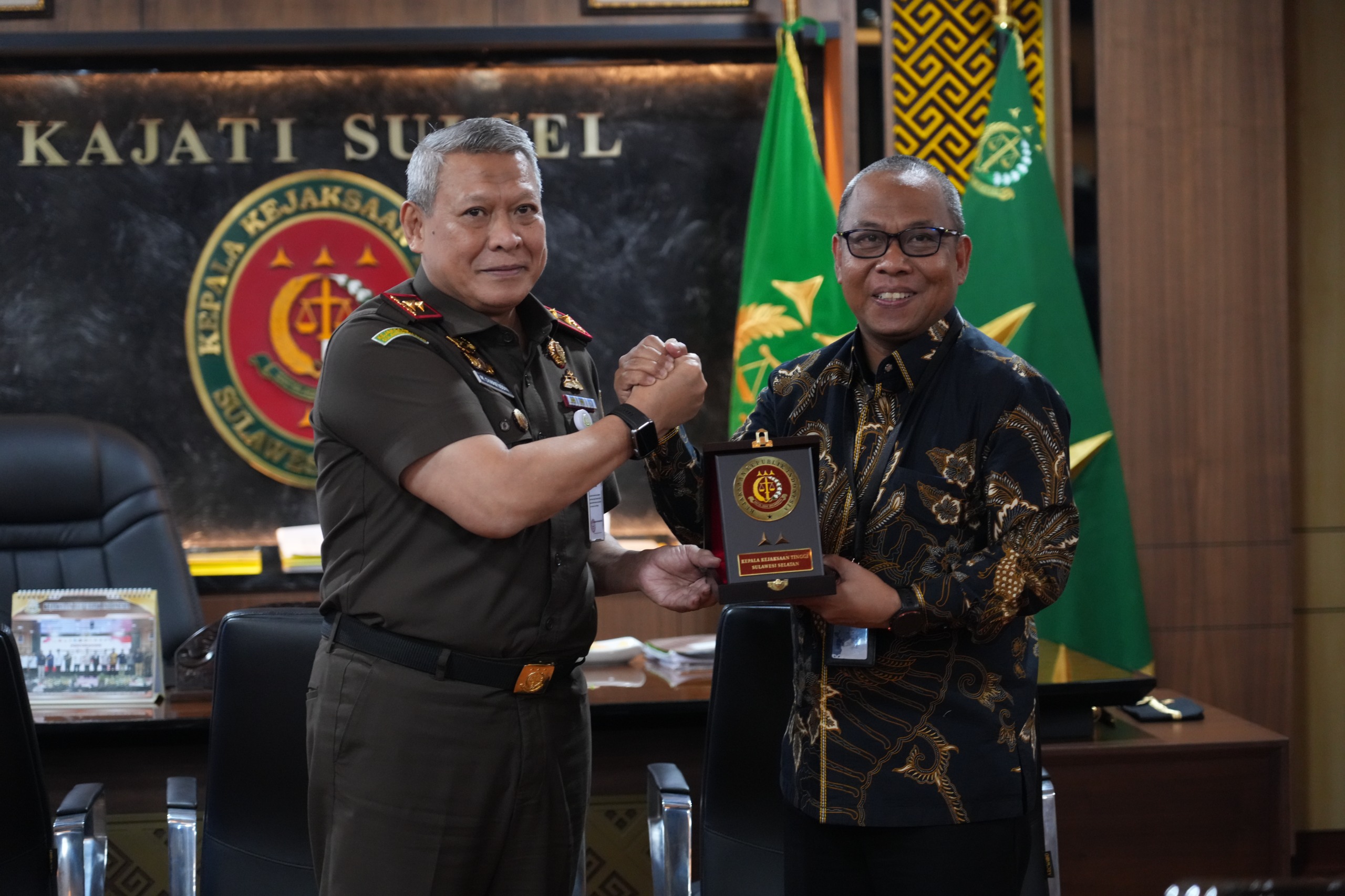 Terima Kunjungan Executive Director Pelindo Regional 4 Kajati Sulsel Siap Kawal Penyelesaian Masalah Aset dan Lahan