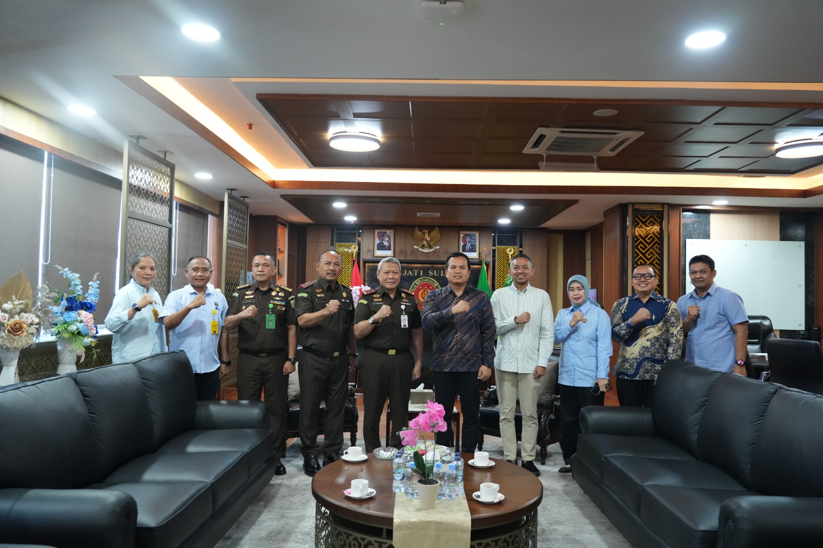 Kajati Sulsel Muhammad Syarifuddin Terima Audiensi PT KIMA Bahas Sinergitas dan Dukungan Hukum bagi Kawasan Industri