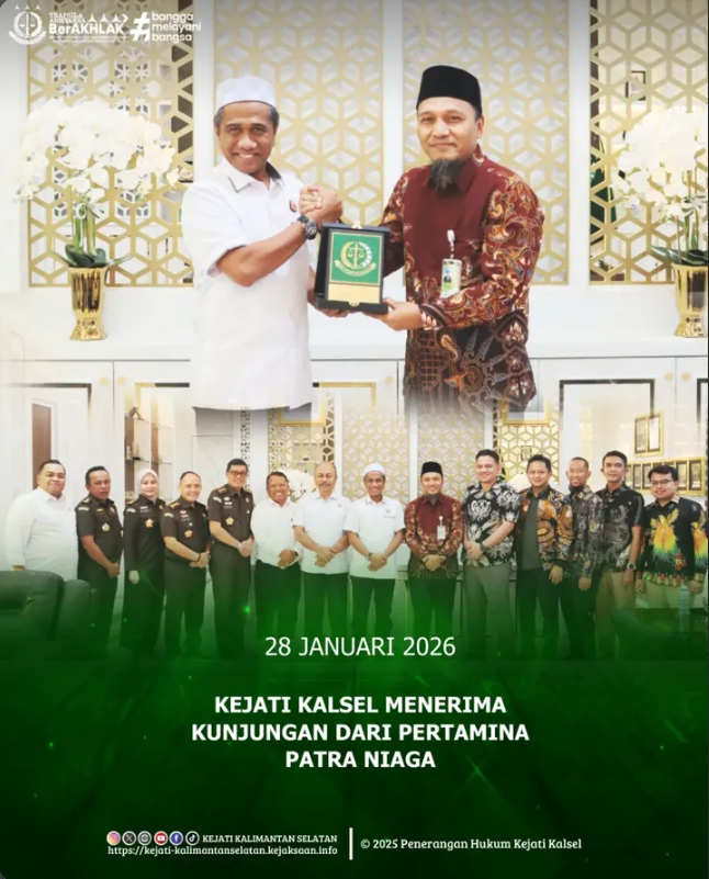 Kepala Kejaksaan Tinggi Kalimantan Selatan Tiyas Widiarto SH MH bersama Wakil Kepala Kejaksaan Tinggi Kalimantan Selatan Sugiyanta SH MH serta para Asisten menerima kunjungan silaturahmi dari PT Pertamina Patra Niaga