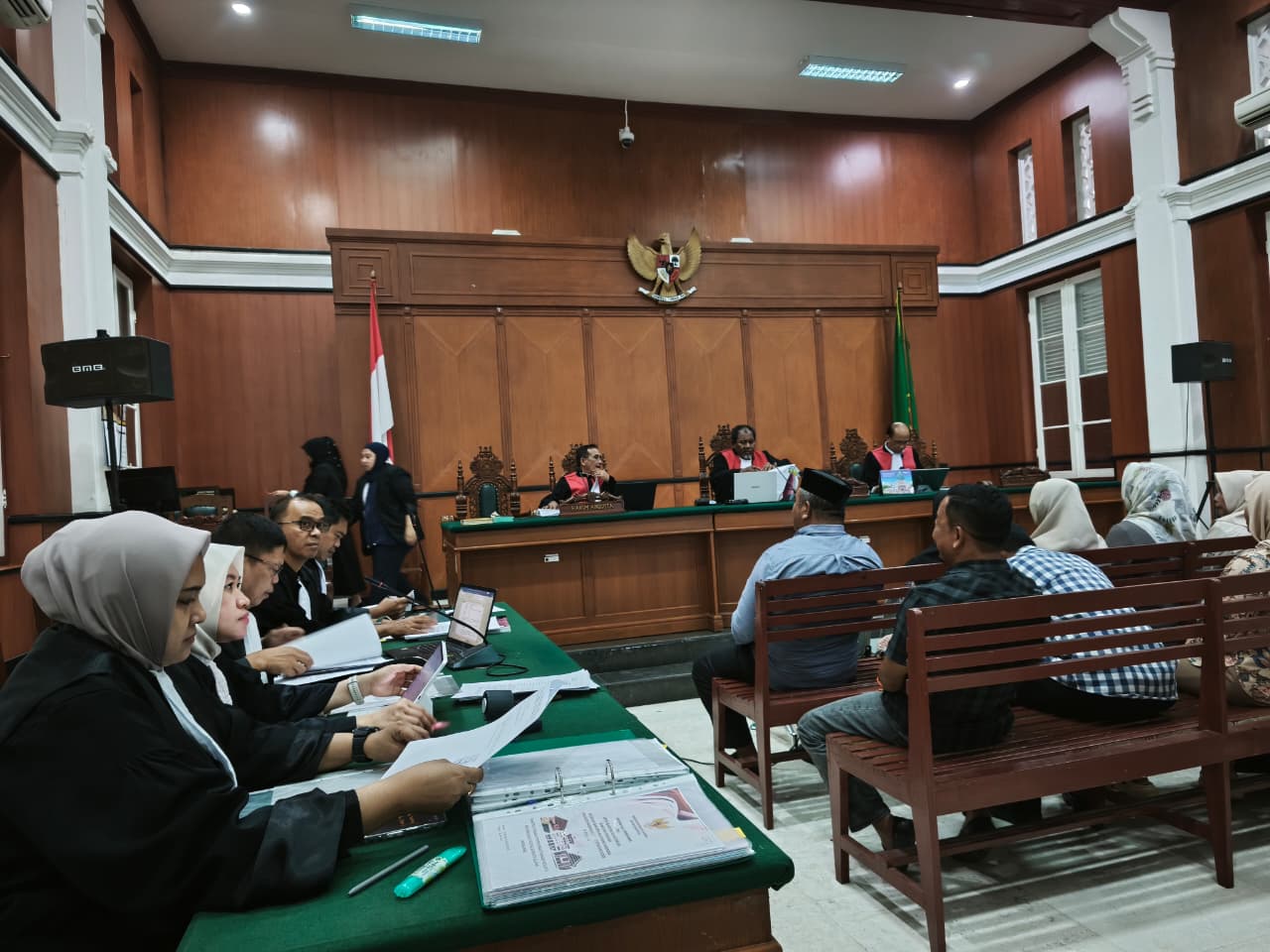 Sidang Lanjutan Tipikor Bibit Nanas DTPH-BUN Sulsel Petani Bongkar Dokumen Tanda Terima Palsu Penangkar Akui Bibit Tak Bersertifikat