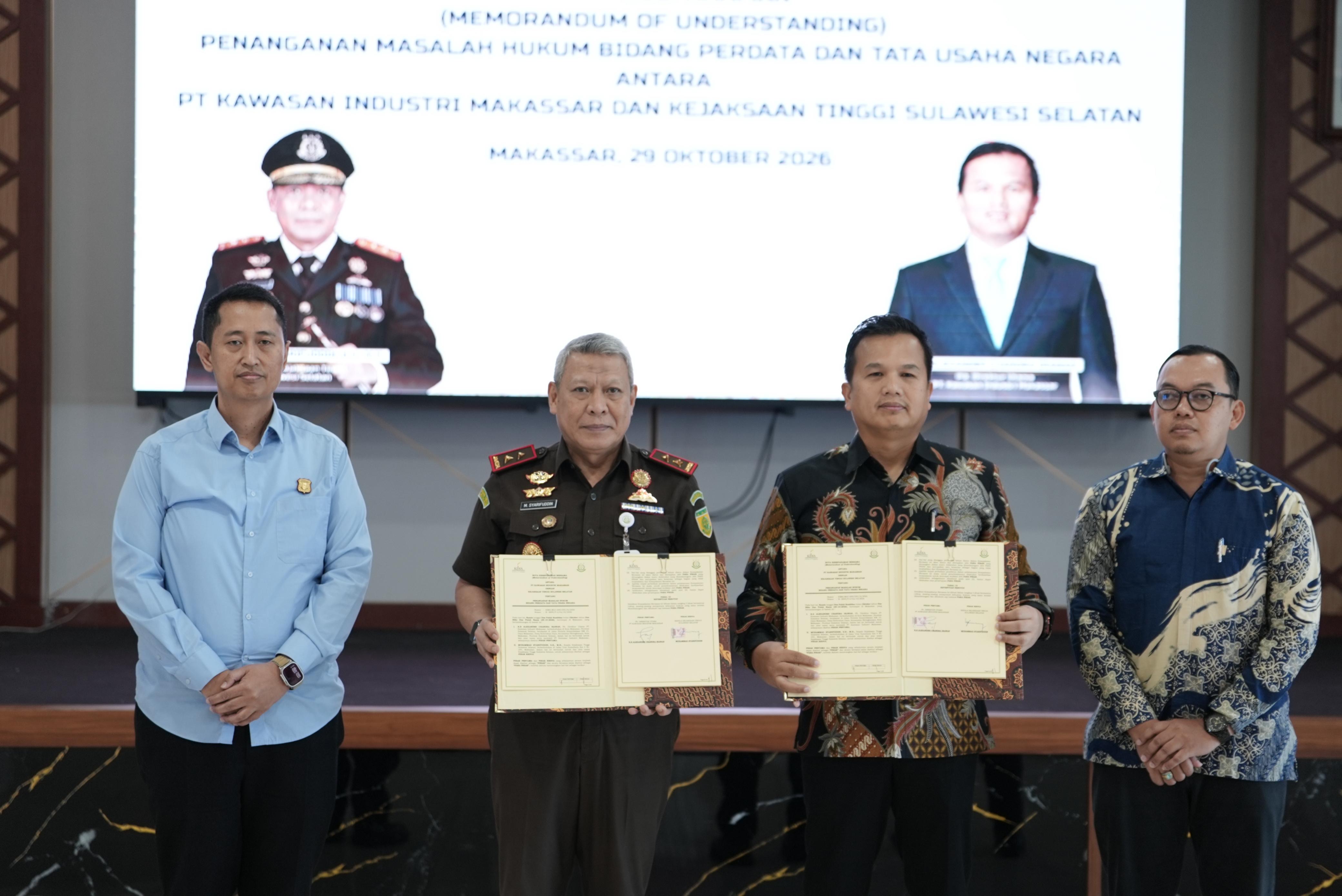 Sinergi Strategis PT KIMA dan Kejati Sulsel Teken MoU Penanganan Masalah Hukum Perdata dan Tata Usaha Negara